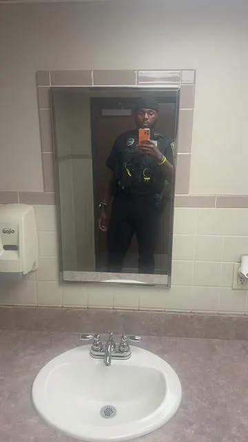7603211284892372255