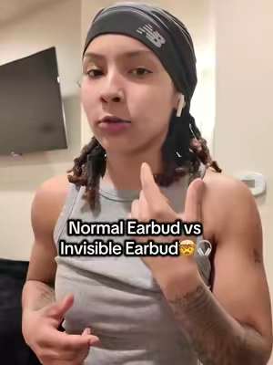 They are definitely good on the sound I feel like I’m in the studio 😂#earbudswireless #earbudsviral #earbudstiktokshop #earbudsreview #foryoupage #creative #tiktokmademdbuyit #tiktokshopfinds #fypシ゚viral #flashsale 