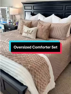Such a beautiful comforter set! I never see comforters that are this big! #comforter #comforterset #bedding #beddingsets #neutralbedroom 