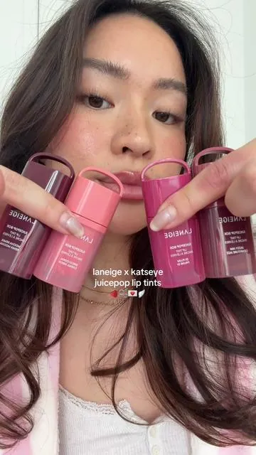 NEW laneige x katseye 12 hr wear lip stains!🧃🍓 so cute & attachable to your purse  #laneige #laneigejuicepop #laneigeliptint #laneigejuicepopboxliptint #katseye 