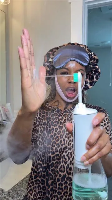 7603510892113710366
