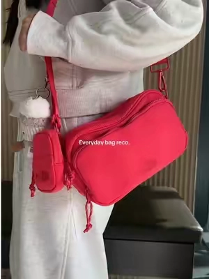 You can wear it as a crossbody or use it as an organizer inside a bigger bag🥰 two uses in one, honestly perfect ❤️#crossbodybag #cutebag #2026bride #pouch #wintervibe 