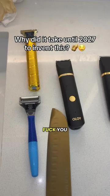 Girls love it smooth, and in 2027 you don’t need to cut yourself anymore! 🪒🚫 #trimmer #electrictrimmer #menshygienetips 