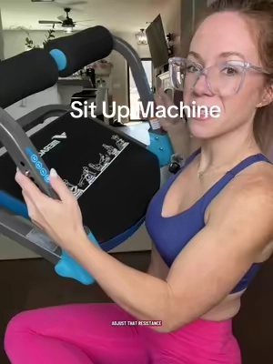 So fun and easy to use! Love having this in my routine 💕 #situpmachine #abworkout #workoutequipment #athomeworkout 