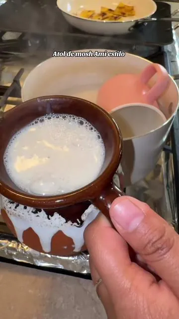 Atol de avena o mosh al estilo Guatemala 🇬🇹 #mosh #atoldemosh #atoldeavena #recetadeatol #ollasantiaderentes 