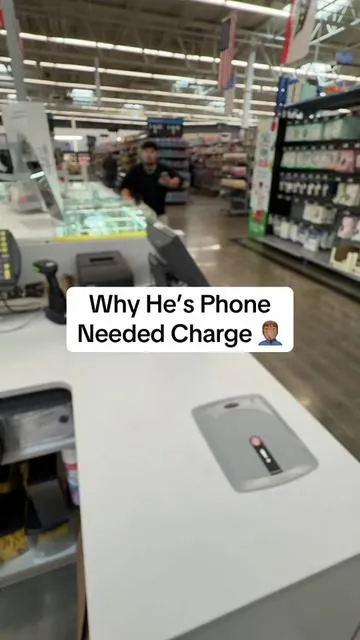 He’s phone needed charge 🤦🏽‍♂️   #PhoneCharger #WirelessCharger #Charger #tiktokshopcreatorpicks 