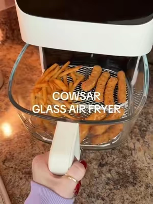 I fear I like this one better 🤭  #cowsar #cowsar8in1airfryer #cowsarglassairfryer #glassairfryer #nontoxiccooking 