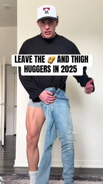 If you skip leg day the leggings might work. But if you don’t or just have big legs in general and value comfort and quality @VICTORIOUSUSA is the move.  #streetwear #baggyjeans #jeansstyle #fashionfinds #styleguide 