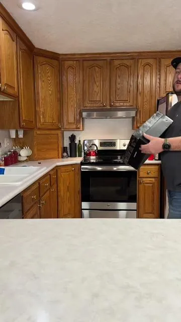 Nortiv 8 Tactical Composrite Toe Work Boots. Some of the Best budget work boots I have tried. Super comfortable and very durable! #nortiv8 #workboots #mensshoes #mensboots #steeltoe 