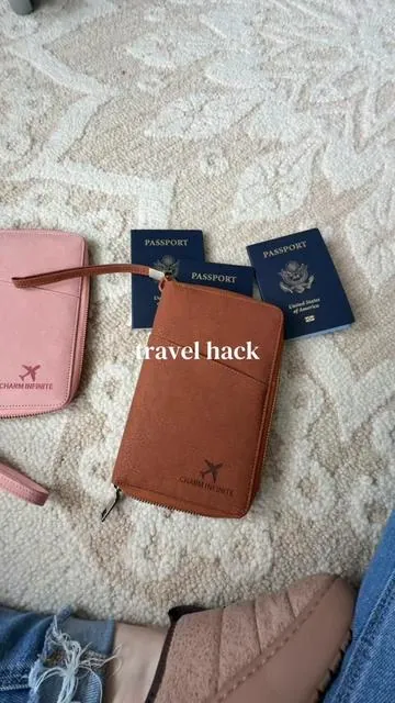 No more digging through bags at TSA. This holds everyone’s passports and documents in one place. @MIYIN Luggage #passportholder #travelhacks #traveltipsandhacks #tiktokshopcreatorpicks #traveltipsandtricks 