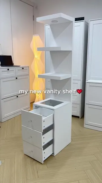 Back in stock!#vowner #vanity #vanitymakeup #valentinesday #vanityshelves 