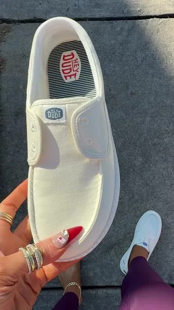 @HeyDude Heydude Wendy Cru Slip On Shoes  #heydudeshoes #heydude #womenshoes #sliponshoes #tiktokshopcreatorpicks 