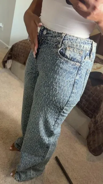 Fashion nova jeans 