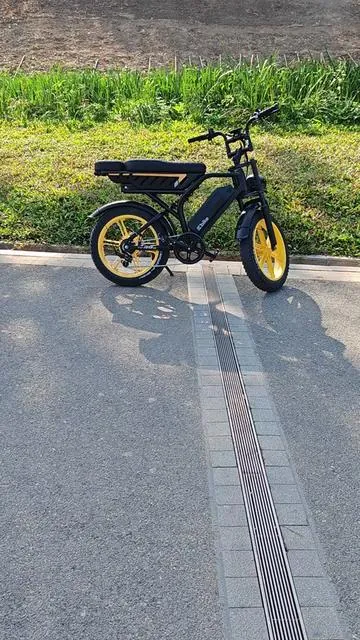 100 miles, 32 smiles per hour.  #electricbike #tiktokshop #GiftedInLove#amazonfinds #lifehack      