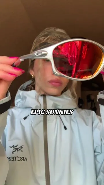 #sunglasess #y2kaesthetic #gorpcorefashion 