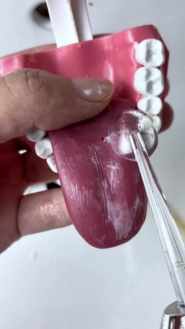 Clean your teeth,buy it now! #tiktokfinds #fpy #tiktokshop #tiktoker #tiltokmademebuyit                 