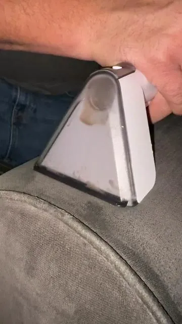 Dile adios ala suciedad de tus sofas,alfombras y asientos de carro #vaccum #cleaning #machine #tiktokshop #tiktokcreator 