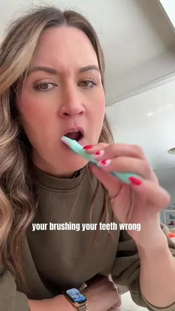 Ok the price for the quality is 10/10! #toothbrush #electrictoothbrush #toothtok #teethcare 