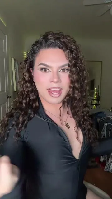 Si les gustó? Nunca voy a volver a pelo lacio🥹💕@Goo Goo Hair Extensions #googoohair #curlyhairtutorial #hairtransformation #hyphykevinn #curlyhairextensions