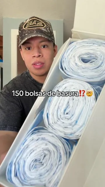 Paquete de 150 unidades diseñado para ofrecer mayor rendimiento y ahorro. Ideal para uso diario, negocios o reposición frecuente. Presentación práctica que garantiza disponibilidad por más tiempo, con piezas resistentes y funcionales para un desempeño confiable. Perfecto para quienes buscan calidad, cantidad y conveniencia en un solo pack #garbagebags #bolsasdebasura #bolsas #garbagebag 