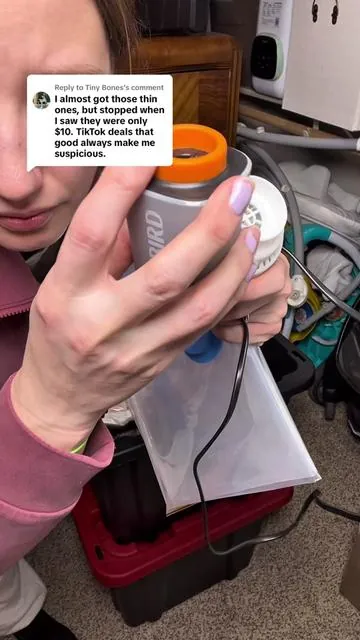 Replying to @Tiny Bones VACBIRD Vacuum Storage Bags with a wireless, USB-C rechargeable pump so you’re not chained to an outlet. I use these for clothes organization, vacuum seal bags for travel, and packing for moves—thicker bags, better seal, and no more fighting with a short cord.  #vacuumstoragebags #vacuumsealstoragebags #travelorganization #tiktokshopcreatorpicks  #clothesstorage  