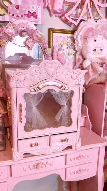 the new bunny garden series from @Flower Knows Makeup is the absolute cutest for spring 🐇🧚🏻🌸🎀 #flowerknows #flowerknowsmakeup #pinkaesthetic #pink #coquette 
