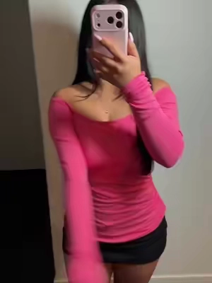 So soft! #tiktokshopcreatorpicks #fashion #tiktokshopstockup #longsleeve #ootdinspo 