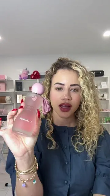 Perfume femenino  #giorginarodriguez #perfume #paratiiiiiiiiiiiiiiiiiiiiiiiiiiiiiii 