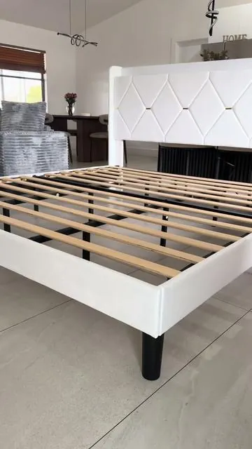 Bed frame @HOOMIC  #marcodecama #bedframe #cama #bed #camas 