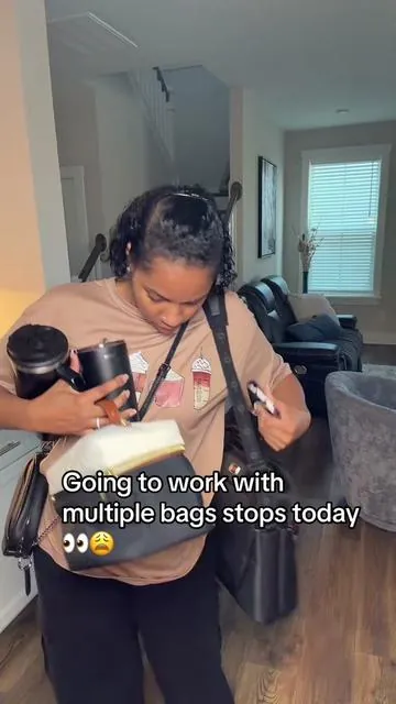 2 in 1 bag that you didn’t even know you needed until now👀#laptopbag #totebag #travelbag #workbag #lovevook @Lovevook Bags 