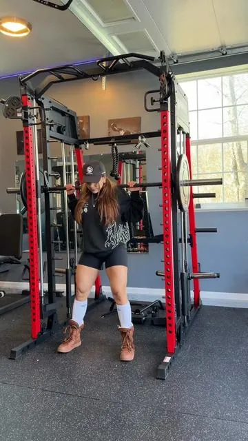 Gym en casa ,máquina completa para entrenar todo tu cuerpo. Viene el sistema de Smith polea jaula #smithmachineworkouts #smith #gymhome #homegymequipment #racks 