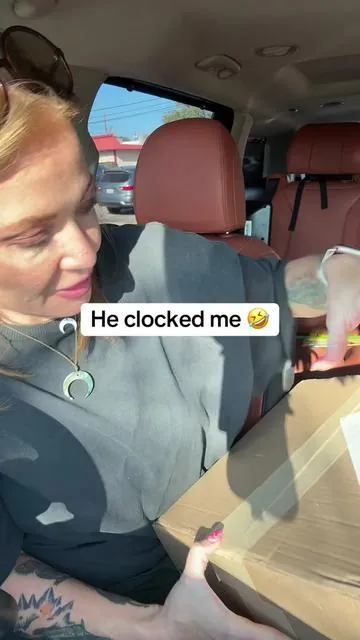 Pinkkkkkkkkkk!!!! 💕💗💖💞💓🌸#redlighttherapy #redlightmask #antiagingskincare #skincaredevice #matureskincare *the views expressed in this video are mine and mine alone