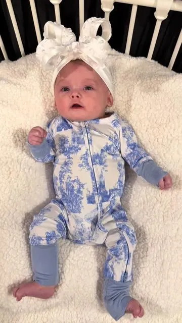 So impressed with the quality for how cheap these zippies are!! #bamboobabyclothes #bamboo #babygirl #babyboy #sahm 