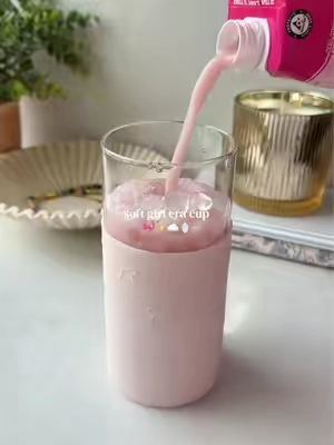 I loveeee a cutie cup. 🙂‍↕️ #glasscup #glasstumbler #justgirlythings #softgirlera 