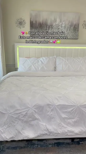 Éste Marco de cama está con el precio más bajo del momento, así que aprovecha si te gusta con luces LED integradas  @HOOMIC #bedframe #velvetframe #cama #tiktokshopstockup #tiktokshopcreatorpicks  