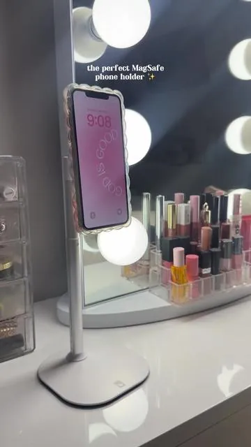 a must have ✨ #phonestand #phoneholder #tripod #contentcreatormusthaves #tiktokshop 