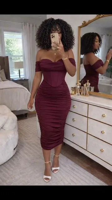 Warning: This dress may lead to excessive compliments #dress #bodycondress #mididress #weddingguestdress #graduationdress 