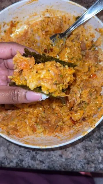 So good 🤤🔥 OMG #spicytunabowl #spicybowl #tiktokshopfinds #tunabowlrecipe 