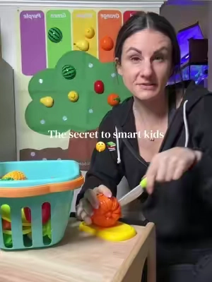 These fruits and veggies are doing the learning for you #toddlerfinds #educationaltoys #learningfun #earlylearning #toddlertoy 