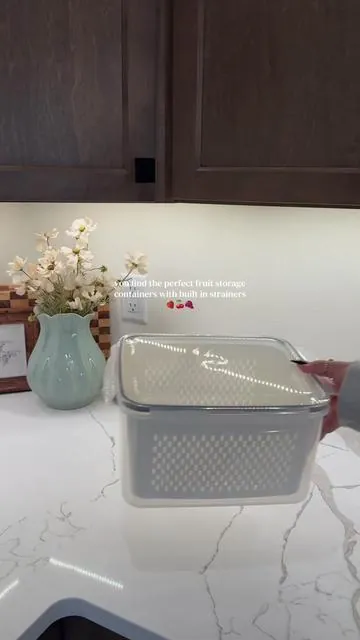 fruit prep has never been easier… rinse, drain, store, done! I love how these keep everything fresh and make my fridge look so organized 🤍 #fridgerestock #fridgeorganization #asmrvideo #fruitprep #kitchenorganization 