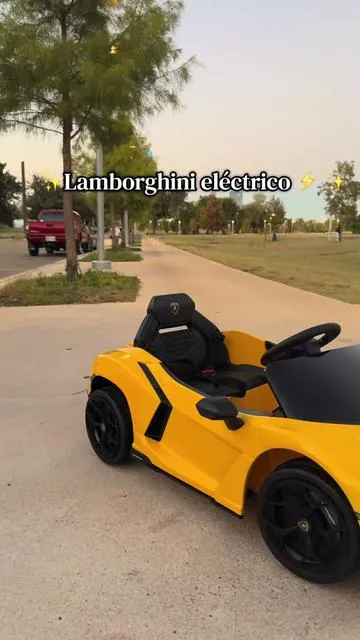 ✨Lamborghini eléctrico ⚡️ para niños #lamborghini #electriccar #toysfortoddlers 