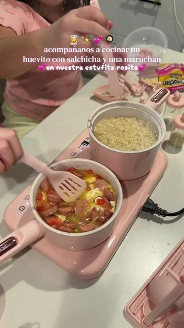 ya quieren hacer todas sus comidas en su estufa 💖💖 #kidsworkingstove #niñoscocinando #kidscooking #workingkidsstove #pinkdoublestove 