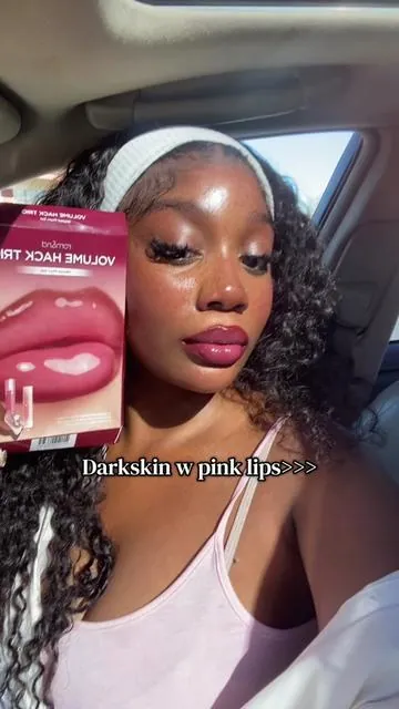 Go be super tea sista 🦹🏾‍♀️ #glazedplum #lipcomboset #romndlipgloss #darkskin #pretty 