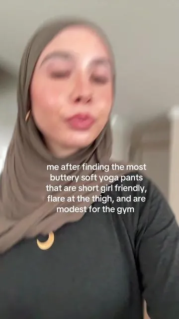 you can’t pry me out of this  #leggings #yogapants #fyp #hijabitiktok #gymfit 