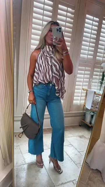 this top is perfectttt! #goingoutoutfit #goingouttops #ootd #fyp #haltertop 
