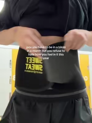 Grinding to love my body!  #tiktokshopcreatorpicks #sweetsweat #waisttrimmer #weightloss #fitnessjourney @Sweet Sweat 