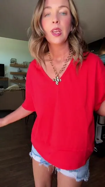 @cicybellshop #vneck #fashiontok #comfyclothes #casualfit 