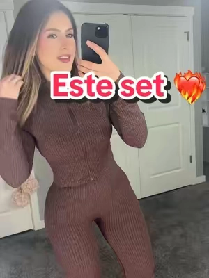 Pero este set amiga ❤️‍🔥✨. . . . . #fyp #outfit #grwm #OOTD #fashion 