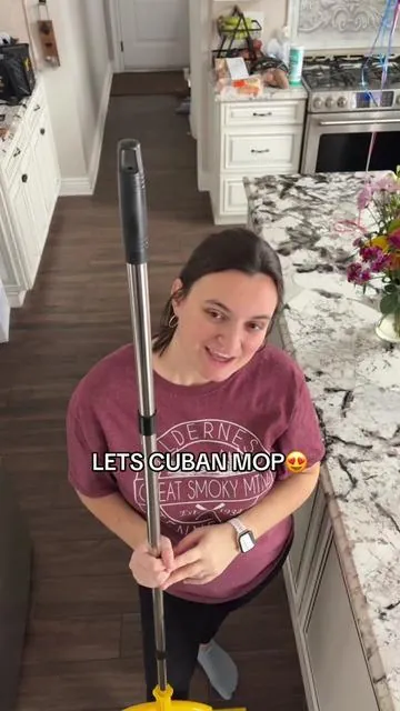 • LETS MOP TOGETHER! Be blessed for those messes! As always love my Cuban inspired mop! Doubles up as a little workout too🧽😛🧼🧼🧼• #cleantok #cleanwithme #mopping #asmr #fyp 
