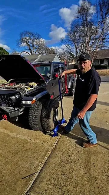 #jeeplife #jeepgladiator #jeepfamily #jeep #tools 